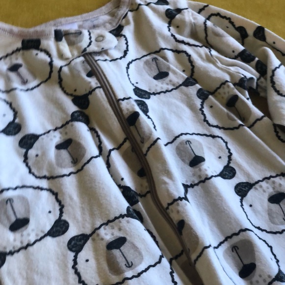 Gerber Grey & Tan Puppy Dog Pajamas, Size 6-9 Months - Picture 3 of 5